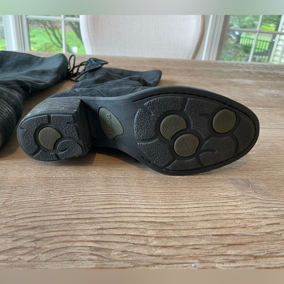 BORN suede tall boots - zipper closure with back tie - size 6 - Picture 7 of 7